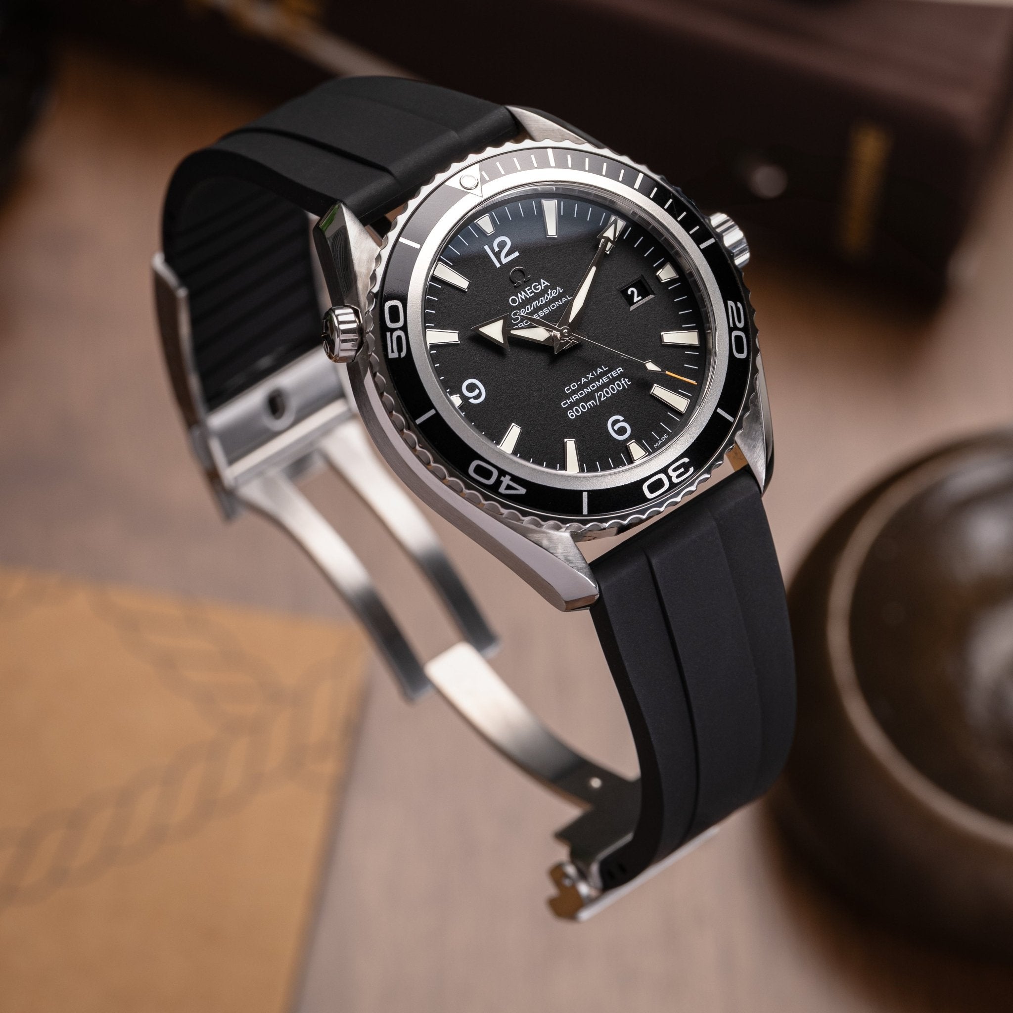 OMEGA ツーピースストラップ　BLACK OMEGA ツーピースストラップ BLACK ウォッチストラップ ブラック