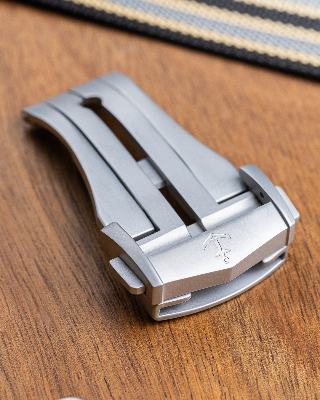 MonoPass™ Precision Deployant Clasp