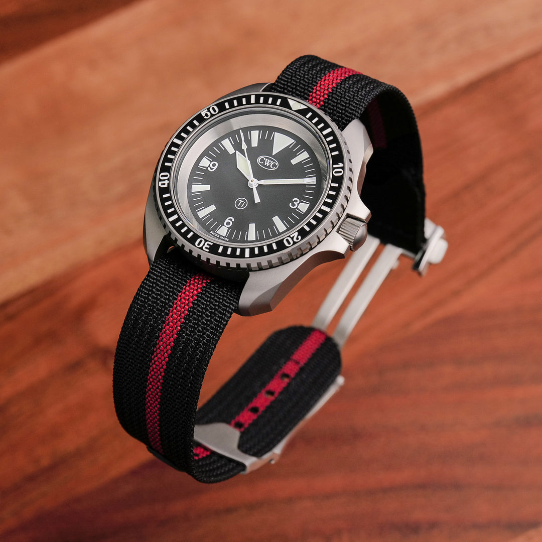 Deployant Nylon Strap MkIII - Black & Red