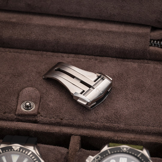 MonoPass™ Precision Deployant Clasp