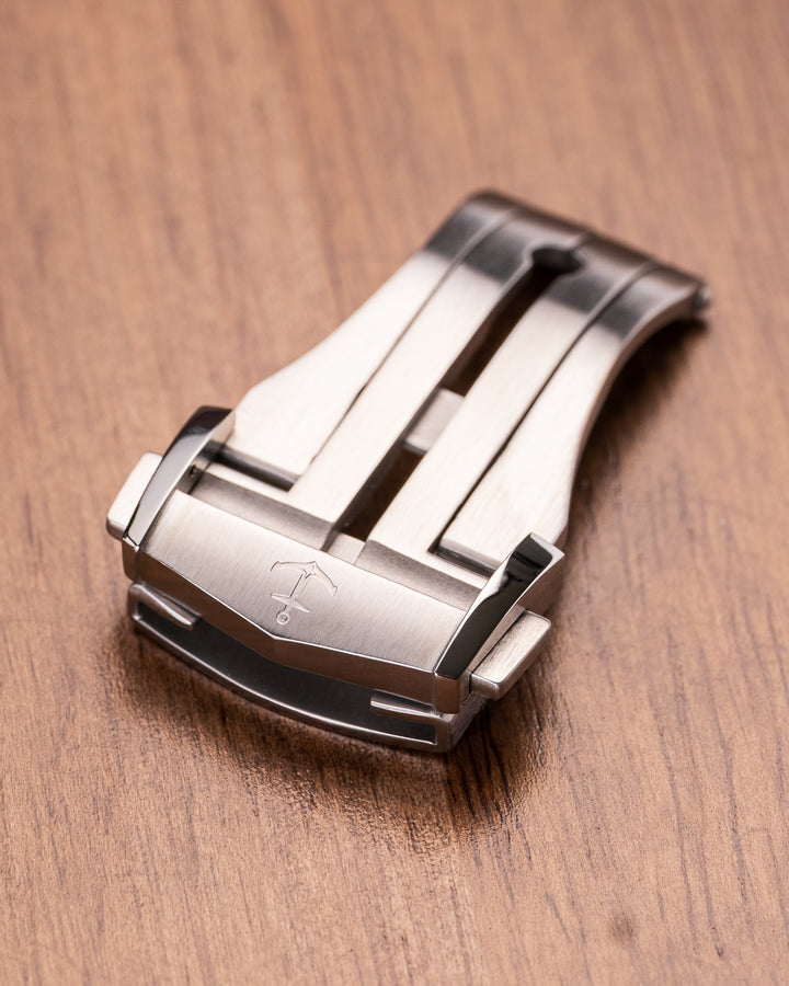 MonoPass™ Precision Deployant Clasp