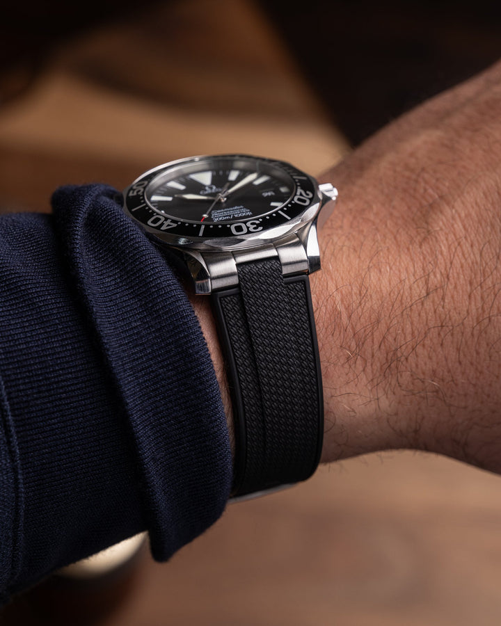 AnchorFlex™ End-Link for Omega Seamaster 41mm - Bathyscaphe Black - Anchor Strap Co.