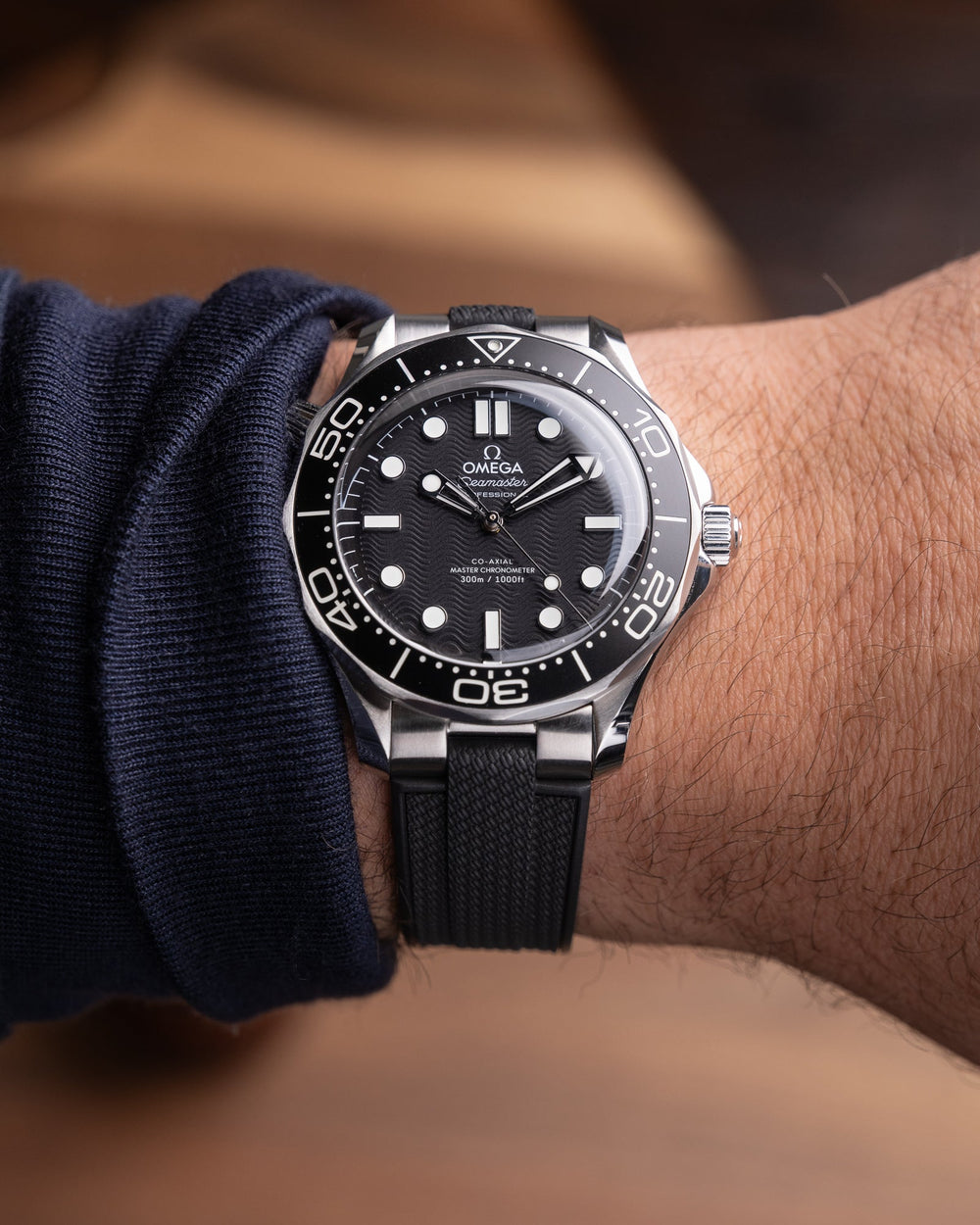 AnchorFlex™ End-Link for Omega Seamaster 42mm - Bathyscaphe Black - Anchor Strap Co.