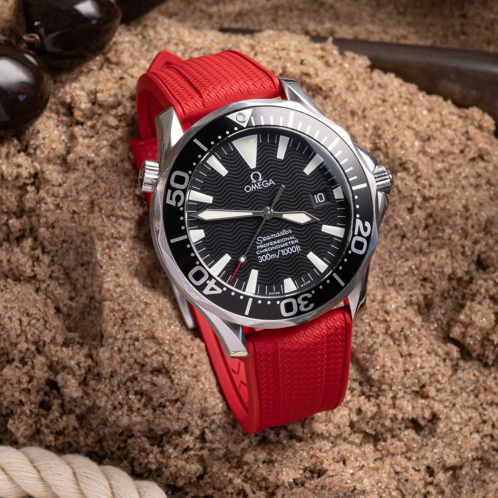 AnchorFlex Flagship FKM Rubber Watch Strap - Signal Red – Anchor