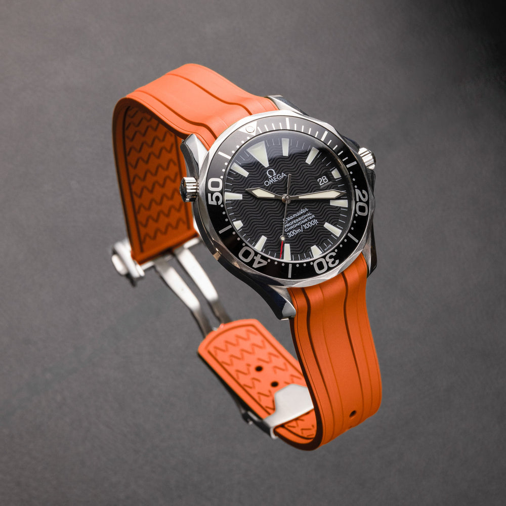 Deployant FKM for Omega Seamaster 41mm - Buoy Orange - Anchor Strap Co.