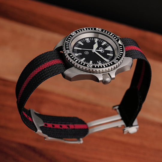 Deployant Nylon Strap MkIII - Black & Red - Anchor Strap Co.