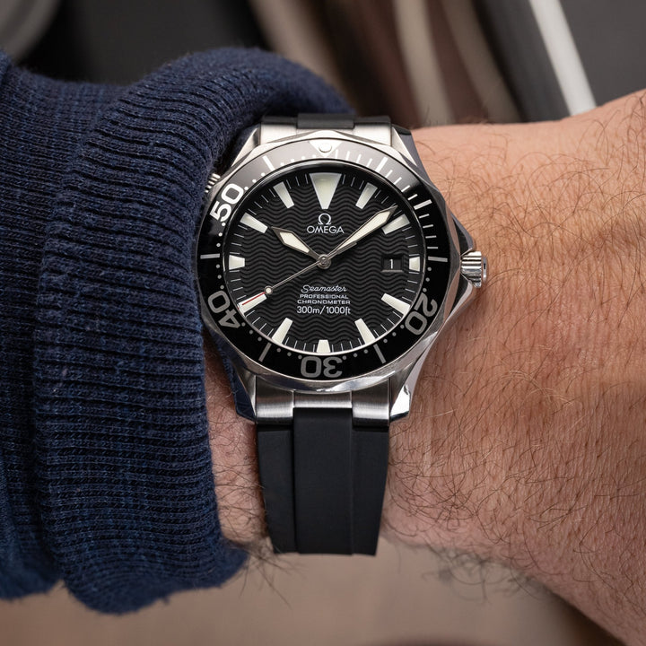 Kumamoto™ CTS End - Link Rubber Strap for 41mm Omega Seamaster - Black - Anchor Strap Co.