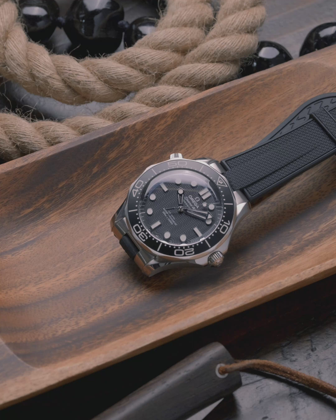 AnchorFlex™ End-Link for Omega Seamaster 42mm - Bathyscaphe Black