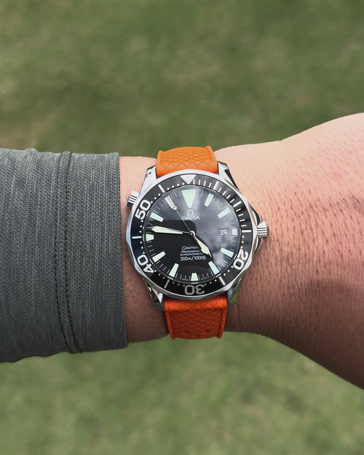 AnchorFlex Heritage Rubber Strap - Buoy Orange