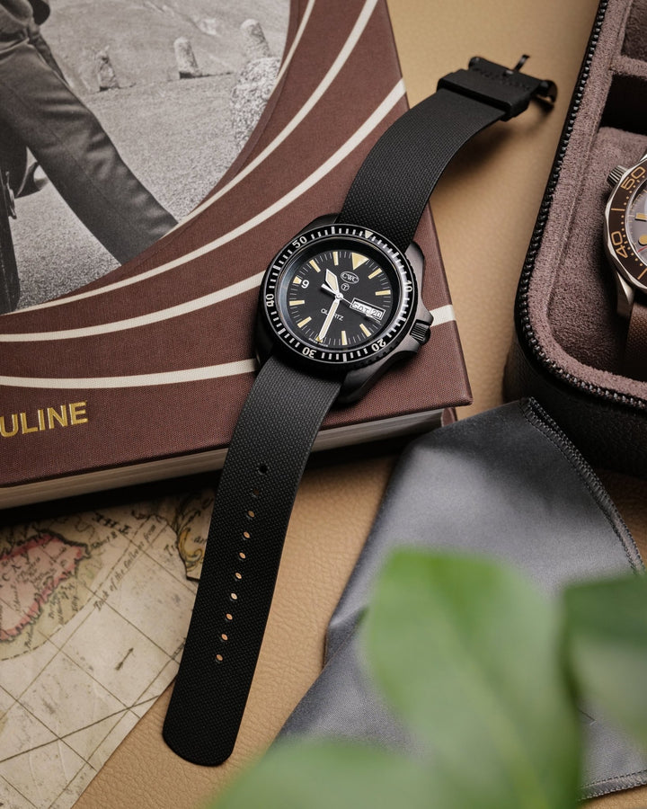 Single - Pass FKM Rubber Strap - Black - Anchor Strap Co.