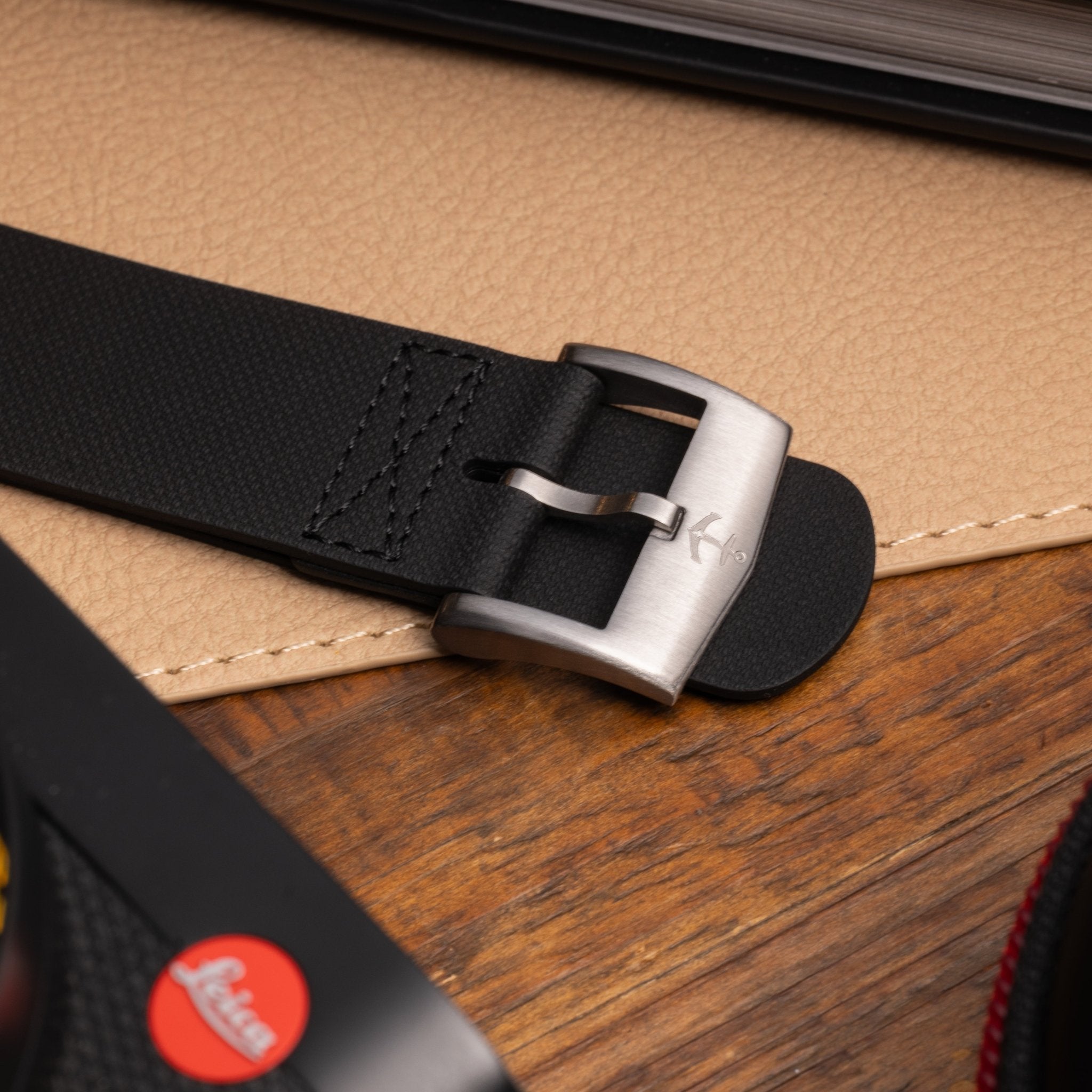 Single-Pass FKM Rubber Strap - Black – Anchor Strap Co.