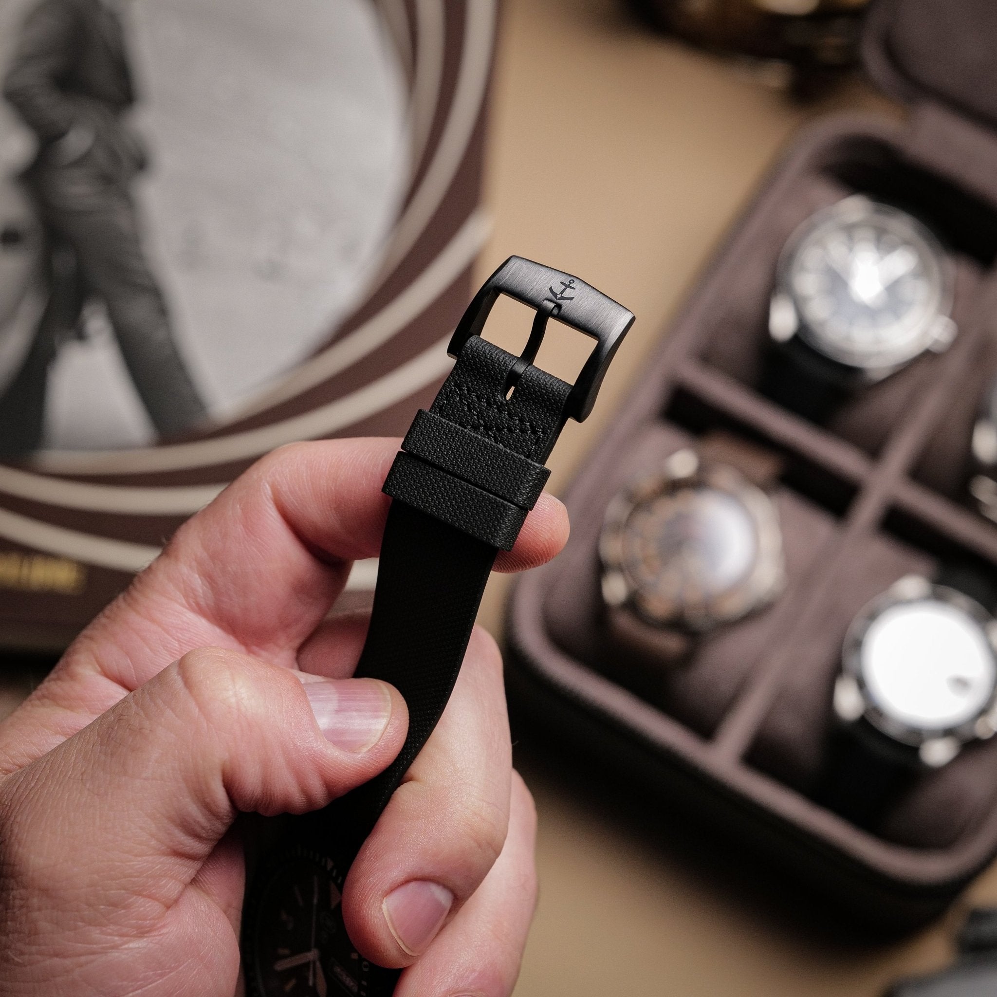 Single-Pass FKM Rubber Strap - Black – Anchor Strap Co.